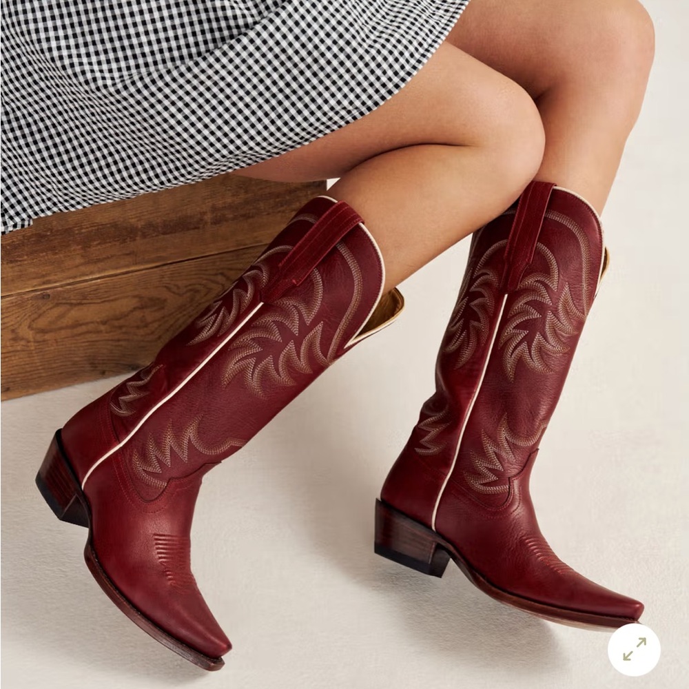 Tecovas Annie Scarlet - Picture 4 of 11
